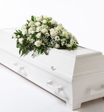 Kistedekorasjon i hvitt og grønt 125 cm Kistedekorasjon i hvitt og grønt 125 cm